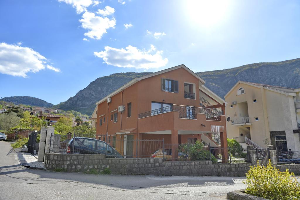Apartment Damjan Kotor Exterior foto